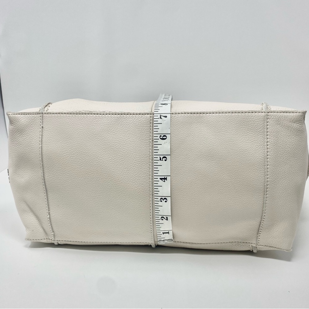 The Sak Los Felix Leather Tote “Stone” color with Contrast Tan Handle NWOT - Picture 6 of 8